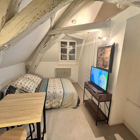 Le Pacific - Appartement Spacieux Centre Ville Orléans Exteriör bild